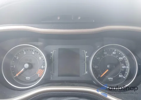 2015 Jeep Cherokee Sport z USA, uszkodzony, nr VIN 1C4PJLAB7FW737991